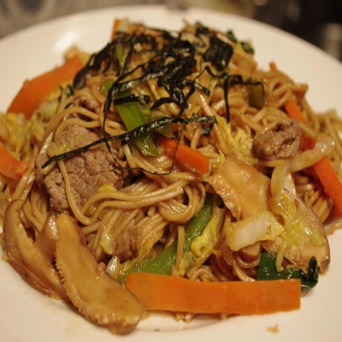 Yakisoba chikin//ushi